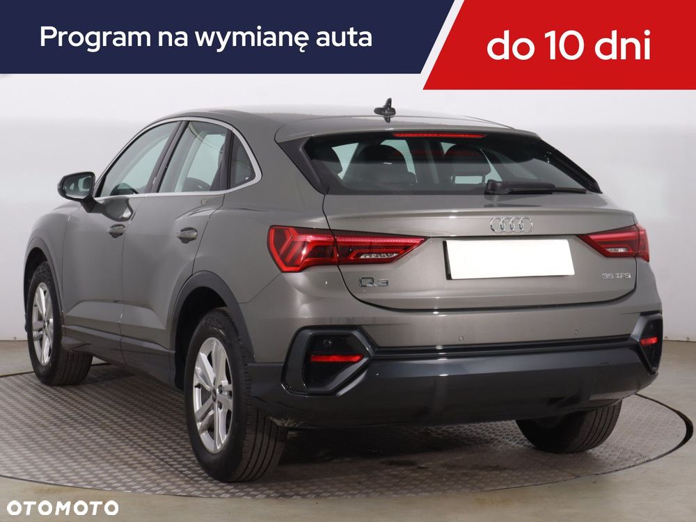 Audi Q3 2021 photo 5