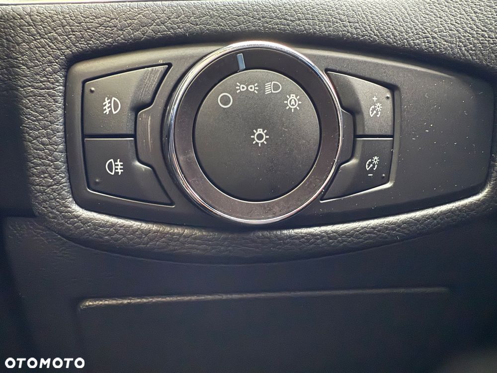 Ford S-Max 2.0 TDCi Titanium PowerShift - 31