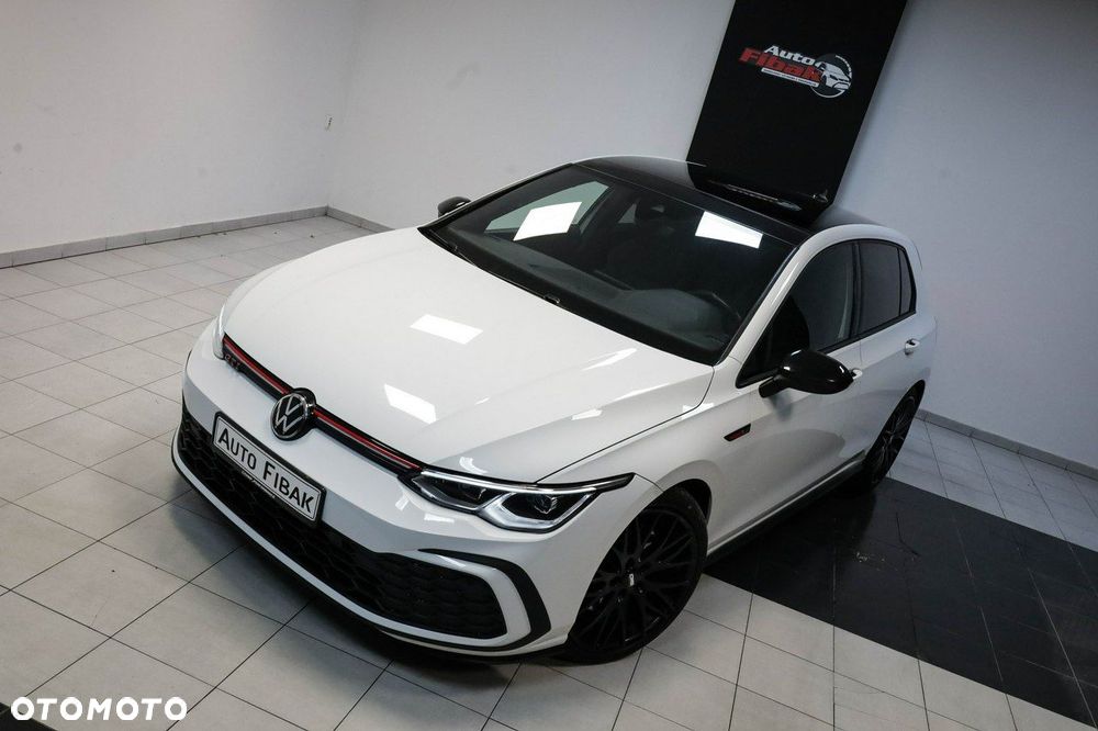 Volkswagen Golf - 4