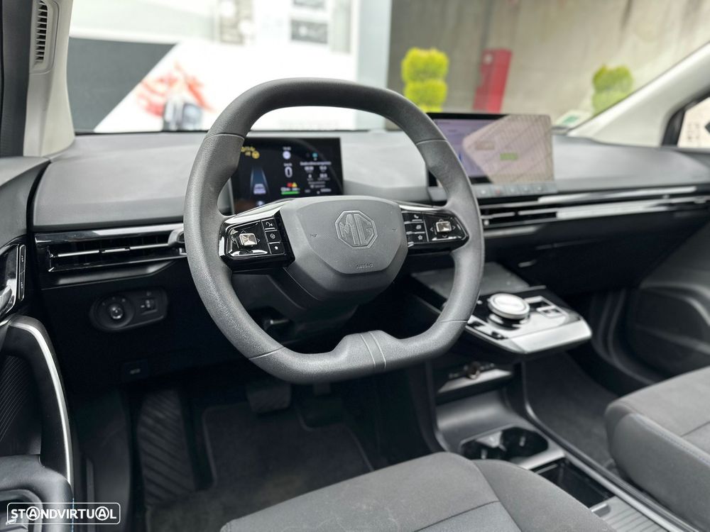 MG MG4 51 kWh Standard - 16