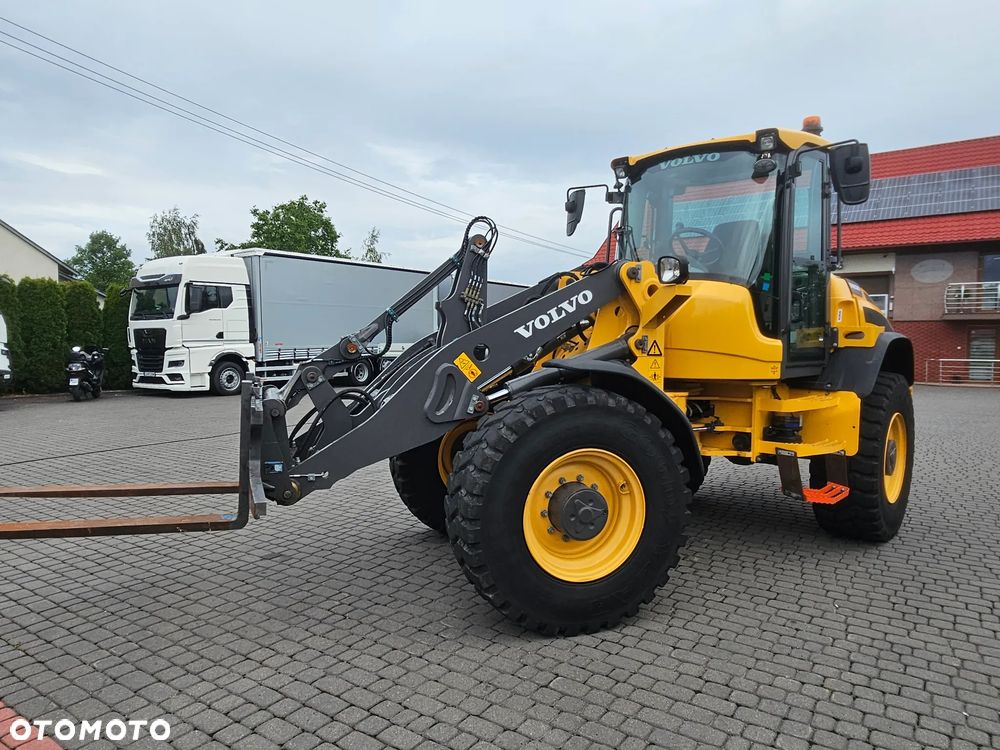 Volvo L45H ŁADOWARKA KOŁOWA SALON POLSKA SERWISOWANA ! - 19