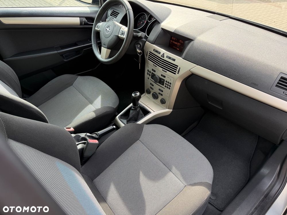 Opel Astra 1.6 - 14