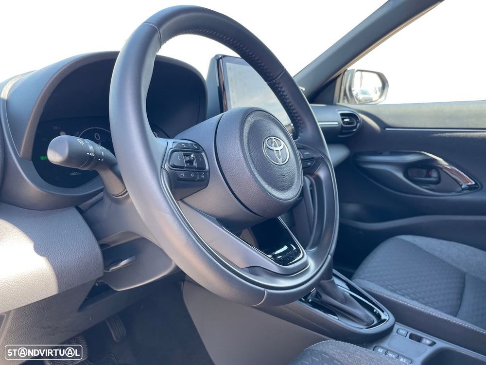 Toyota Yaris Cross 1.5 HDF Square Collection - 13