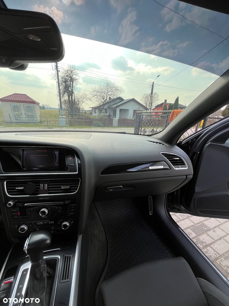 Audi A4 Avant 2.0 TDI Quattro Line S tronic - 7