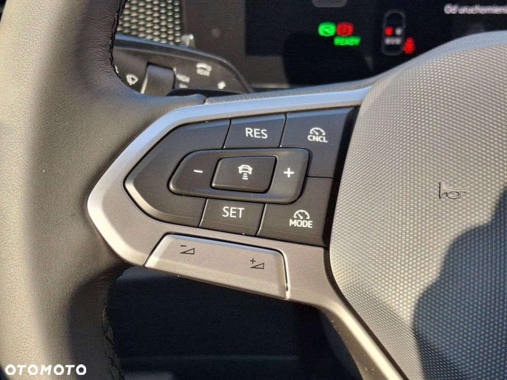 Volkswagen Tiguan 1.5 eTSI Trend DSG - 28