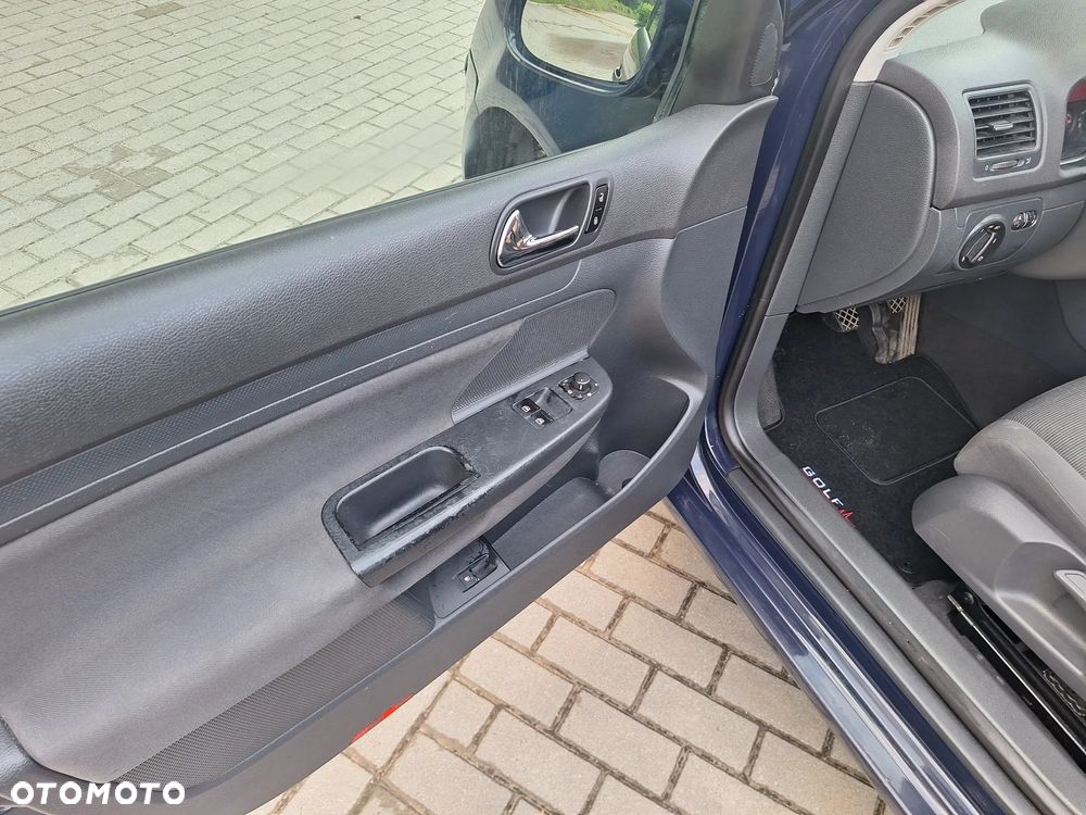 Volkswagen Golf 1.4 Basis - 26