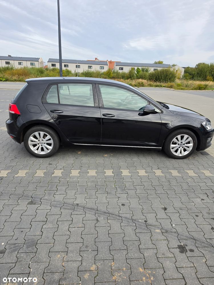 Volkswagen Golf - 4