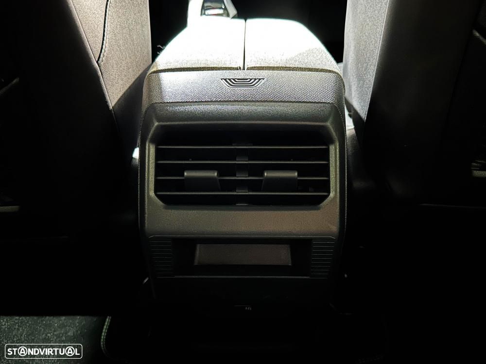 Peugeot E-3008 73 kWh GT - 26