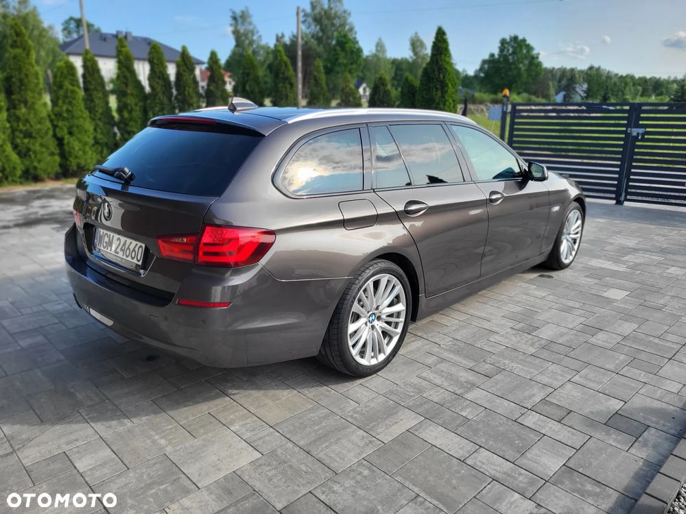BMW Seria 5 530d Touring - 4