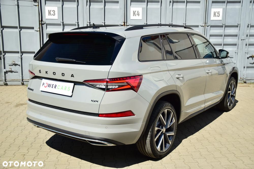 Skoda Kodiaq 2.0 TSI 4x4 Sportline DSG - 10