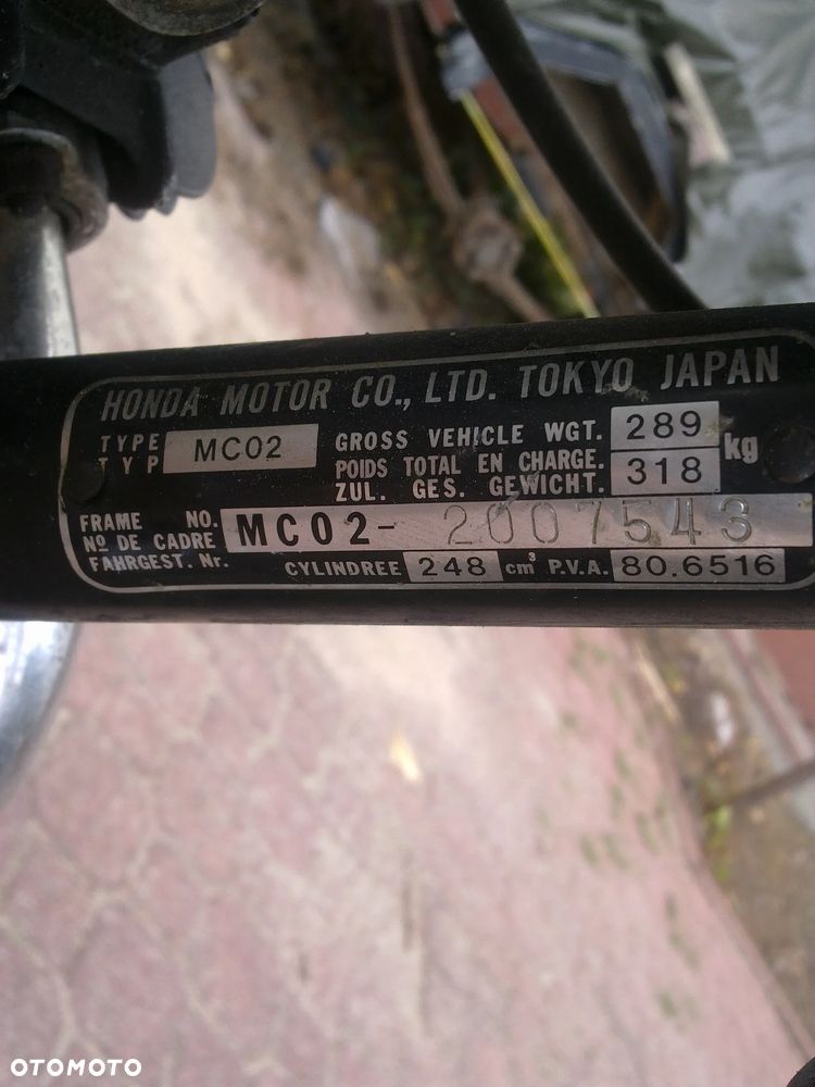 Honda CB - 7