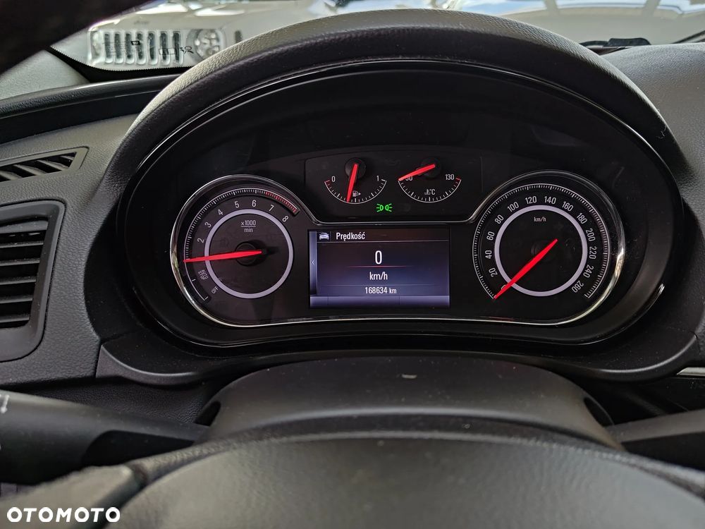 Opel Insignia 1.6 T Cosmo S&S - 6