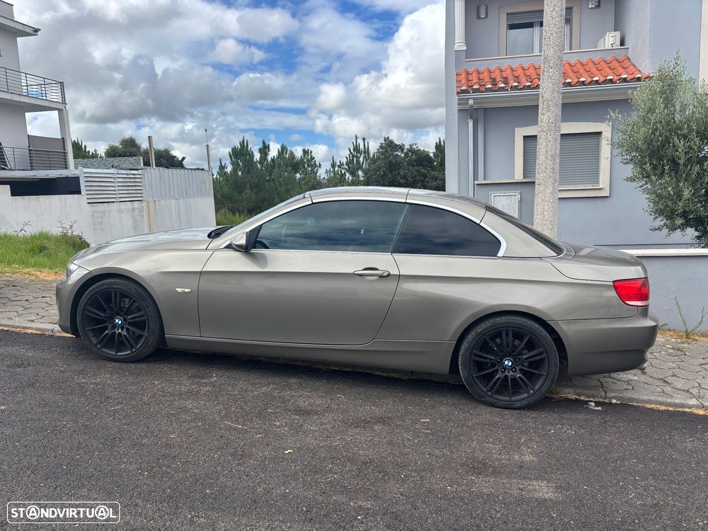 BMW 320 d Cabrio Auto - 2