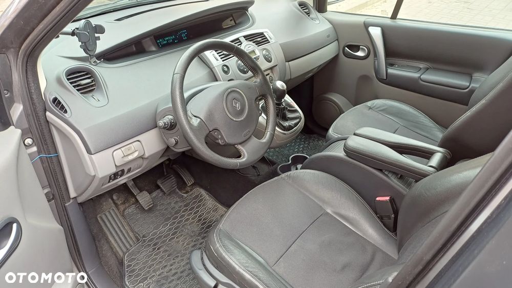 Renault Scenic - 7