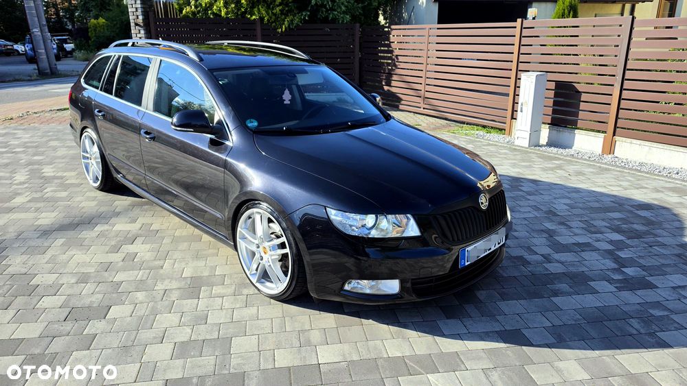 Skoda Superb 2.0 TDI DSG Ambition - 3