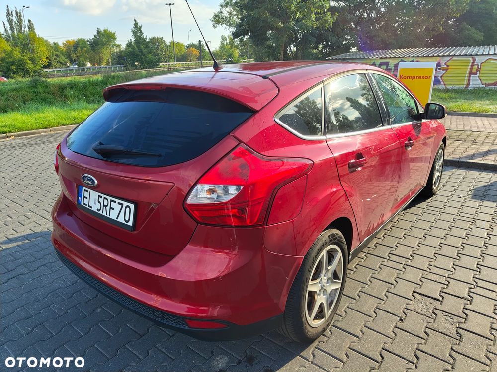 Ford Focus 1.6 EcoBoost Edition - 6