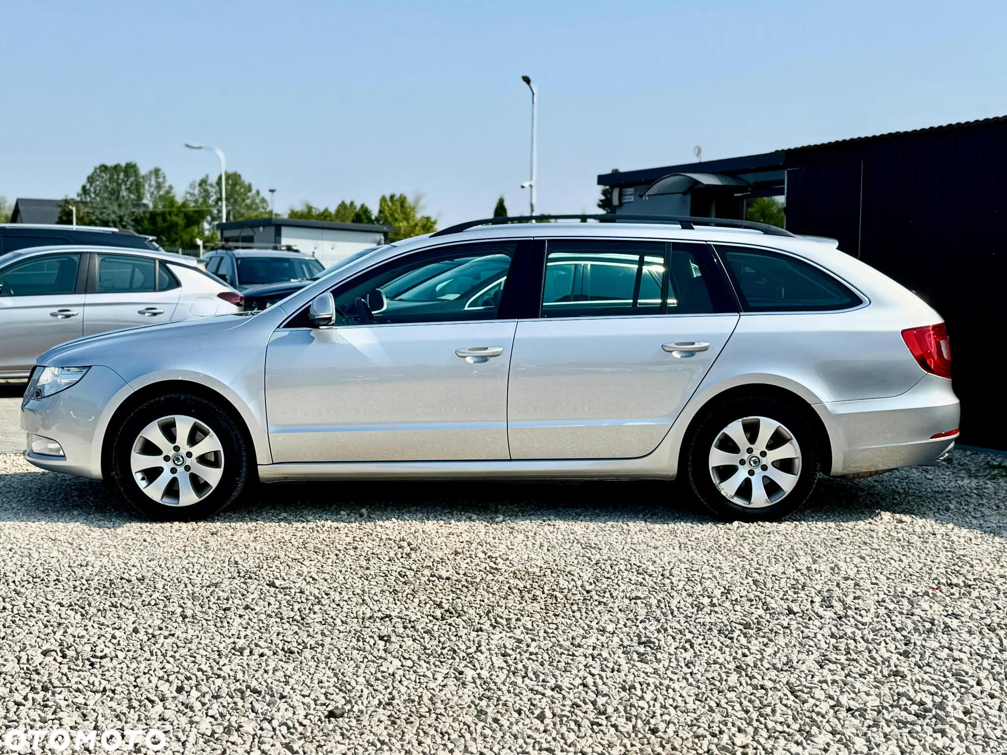 Skoda Superb Combi 2.0 TDI Elegance - 6