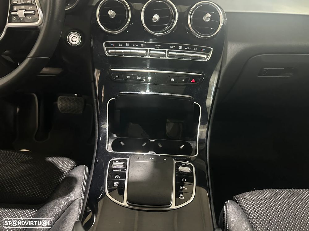Mercedes-Benz GLC 300 de 4Matic 9G-TRONIC - 9
