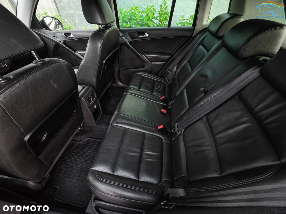 Volkswagen Tiguan - 16