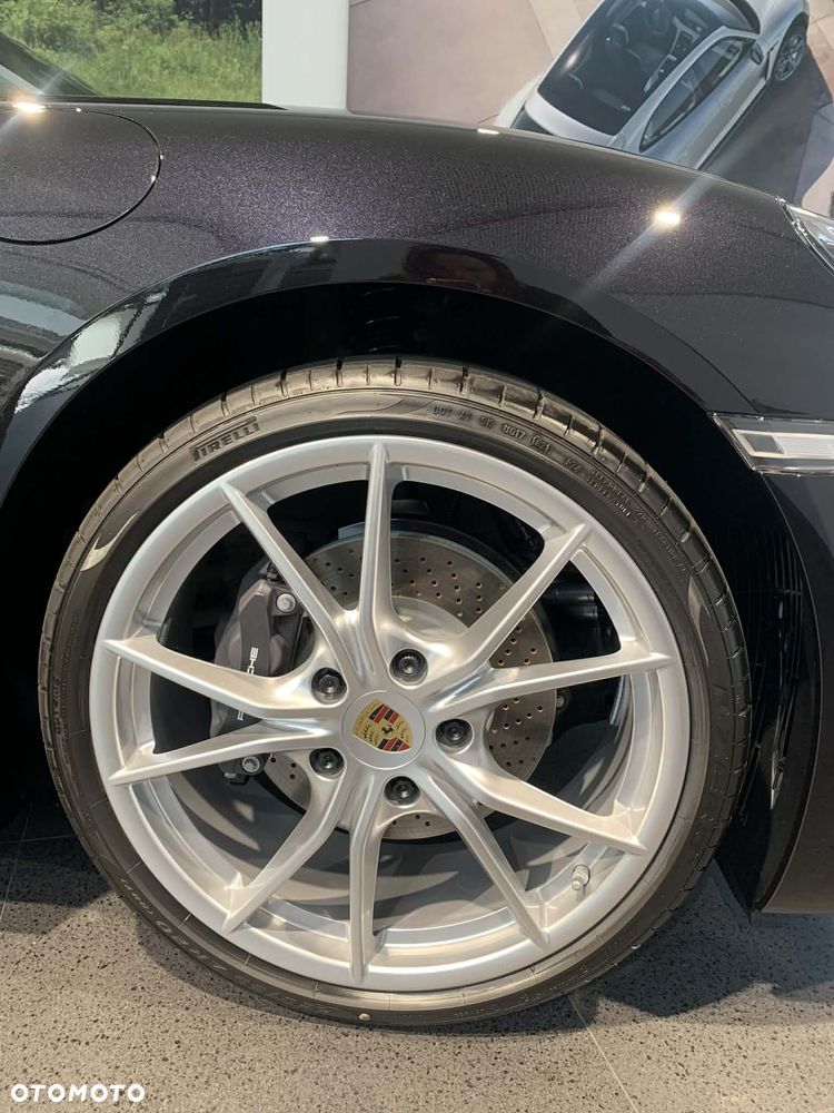 Porsche 718 Cayman GPF PDK - 9