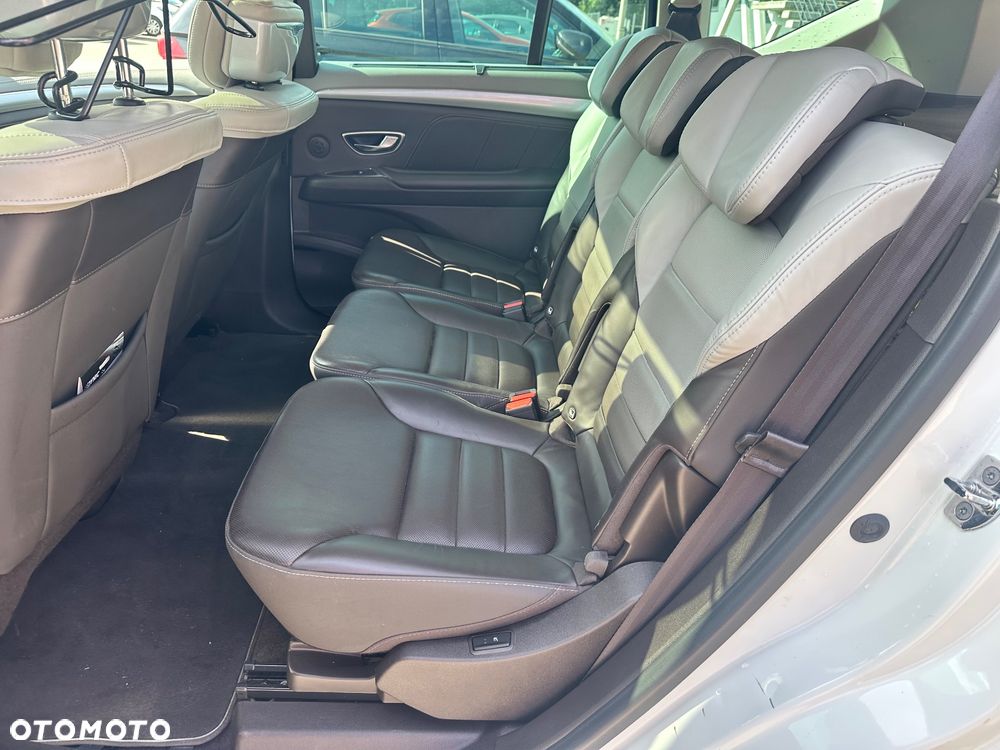 Renault Espace 1.6 dCi Energy Initiale Paris EDC - 7