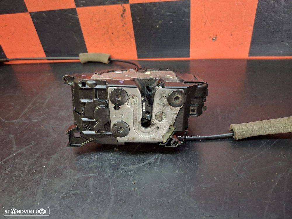 Fecho Porta Frente Direito Renault Master Iii Camião De Plataforma/Cha - 2