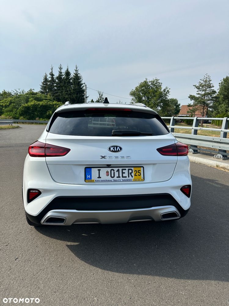 Kia XCeed - 14