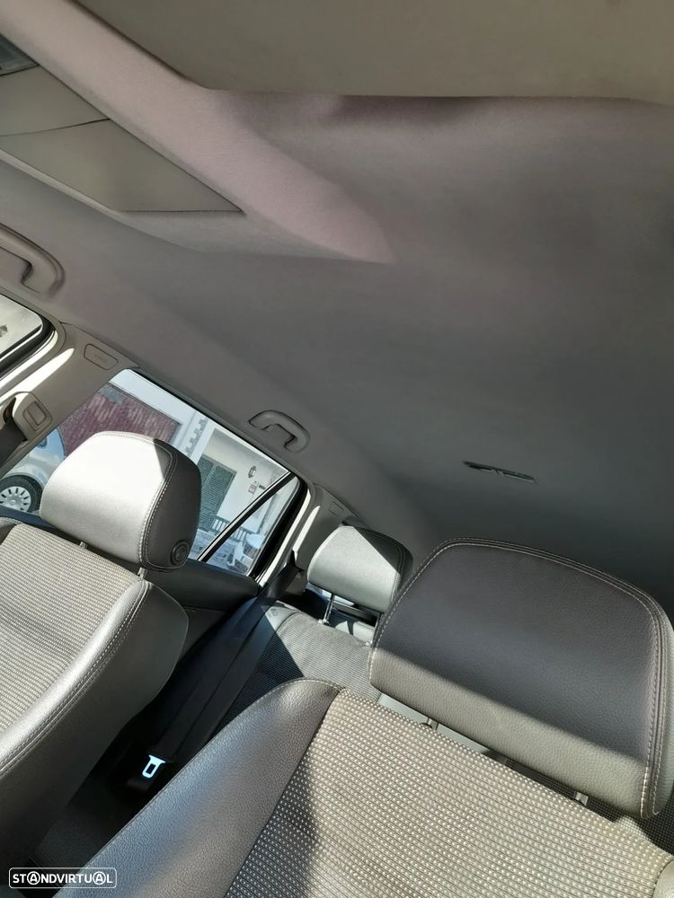 Opel Astra Caravan 1.9 CDTI Cosmo - 3