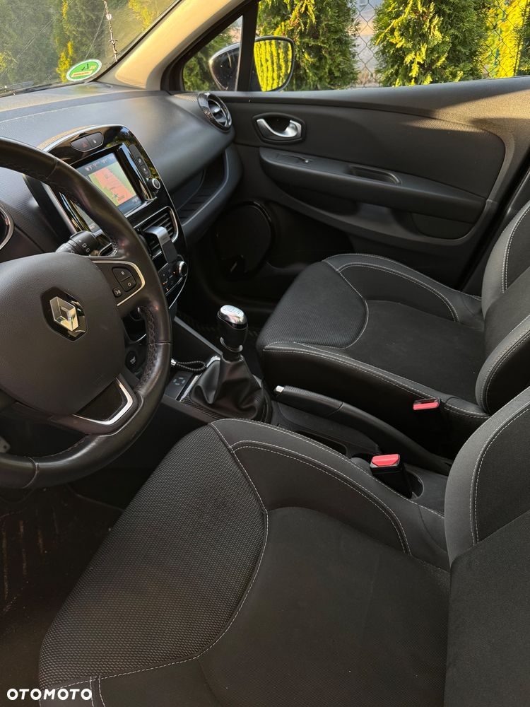 Renault Clio Energy TCe 120 Bose Edition - 14