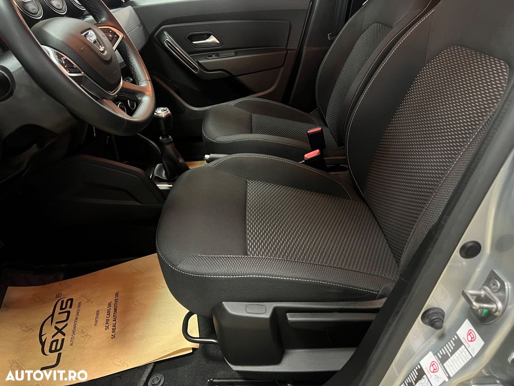 Dacia Duster Blue dCi 115 4WD Comfort - 19