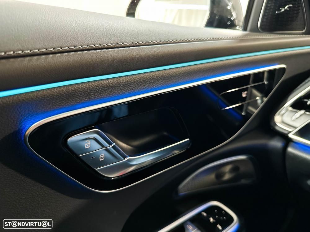Mercedes-Benz E 300 de AMG Line 4Matic - 47