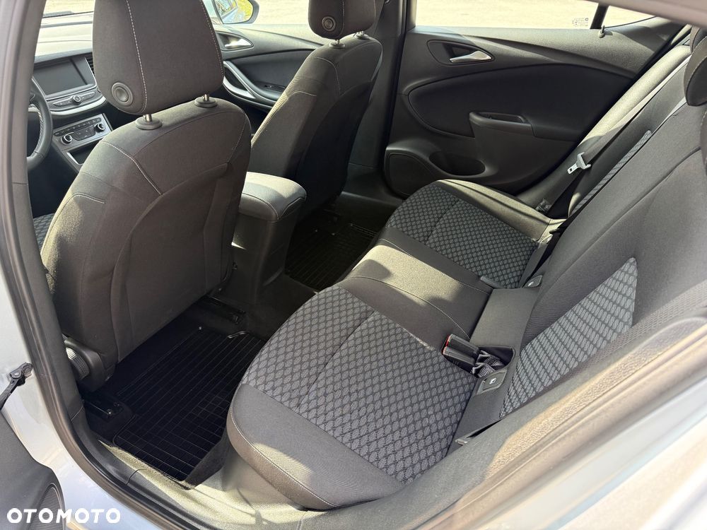 Opel Astra 1.4 T GPF Dynamic - 19