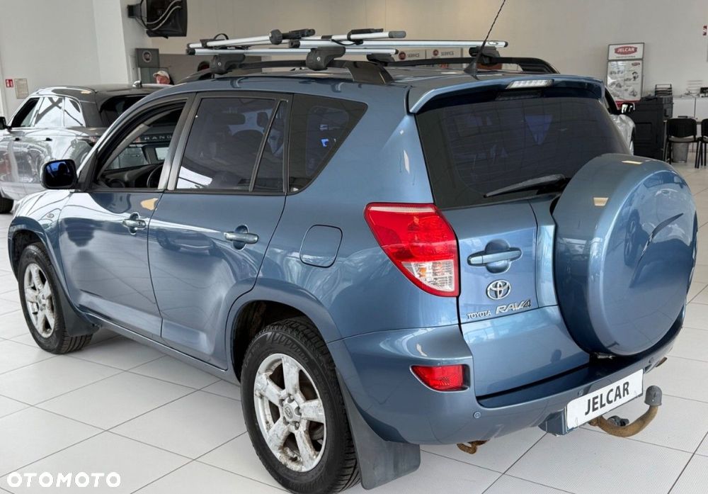 Toyota RAV4 2.2 D-4D Luna - 5