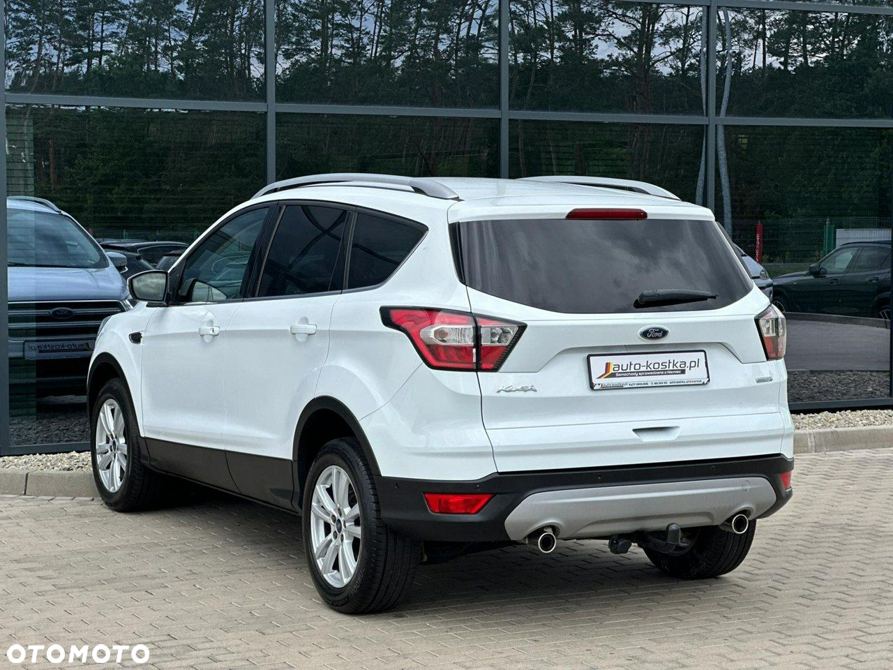 Ford Kuga 1.5 EcoBoost 2x4 Titanium - 8