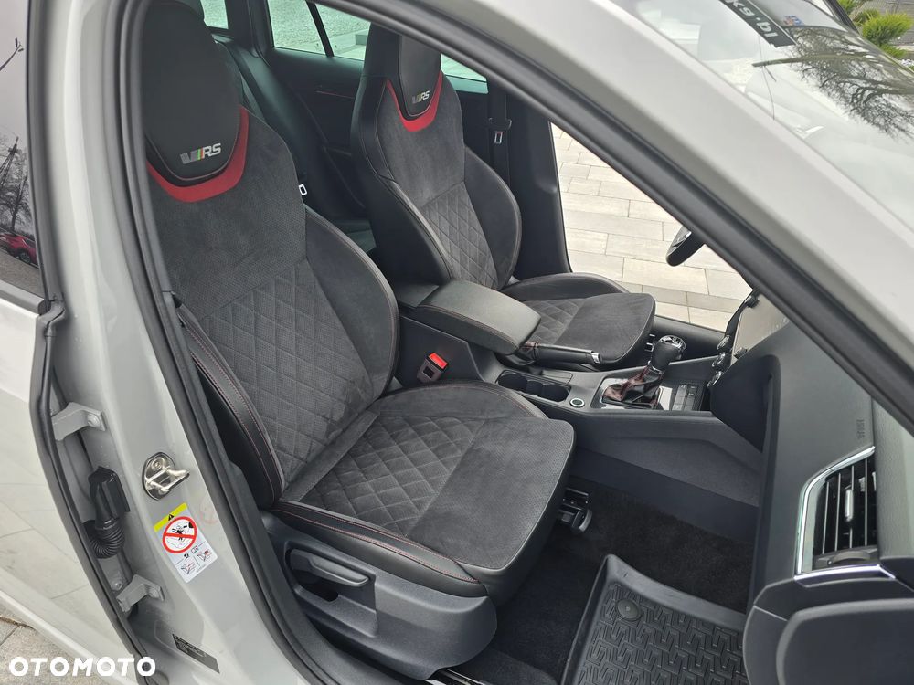 Skoda Octavia 2.0 TSI GPF RS 245 DSG - 26