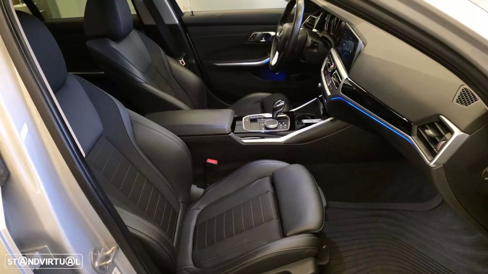 BMW 318 d Line Sport Auto - 54