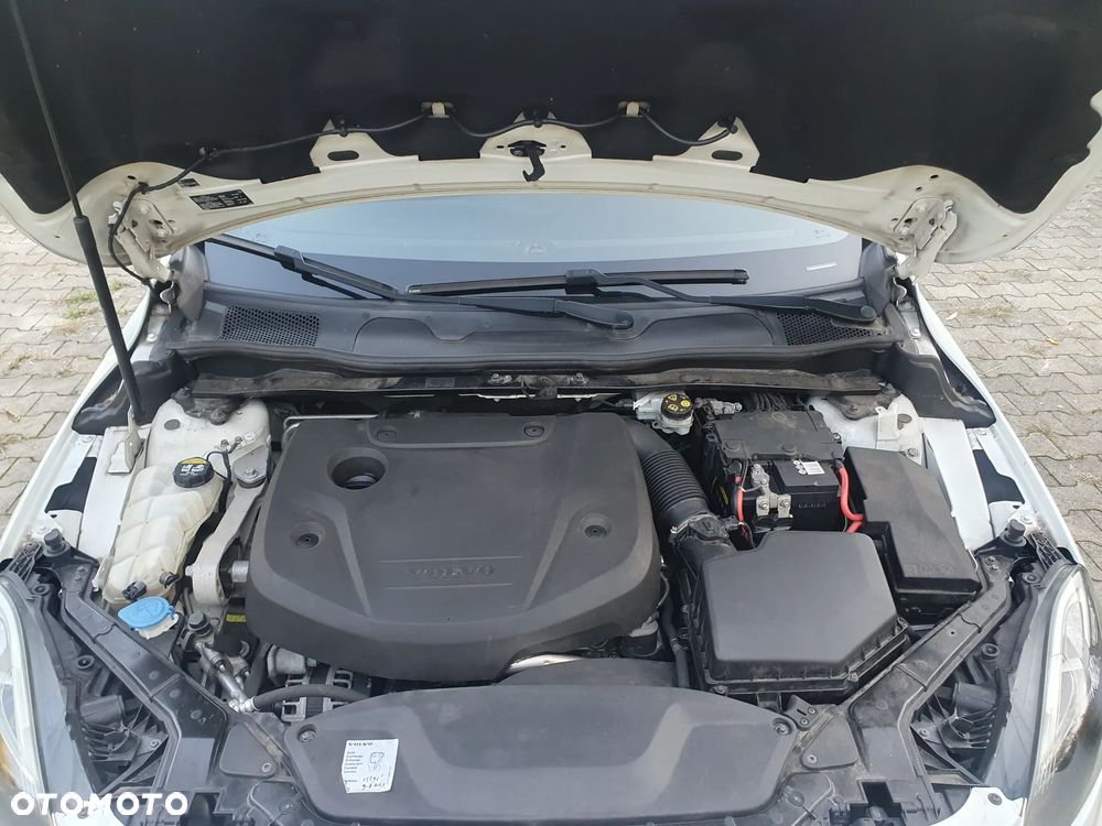 Volvo V40 - 20