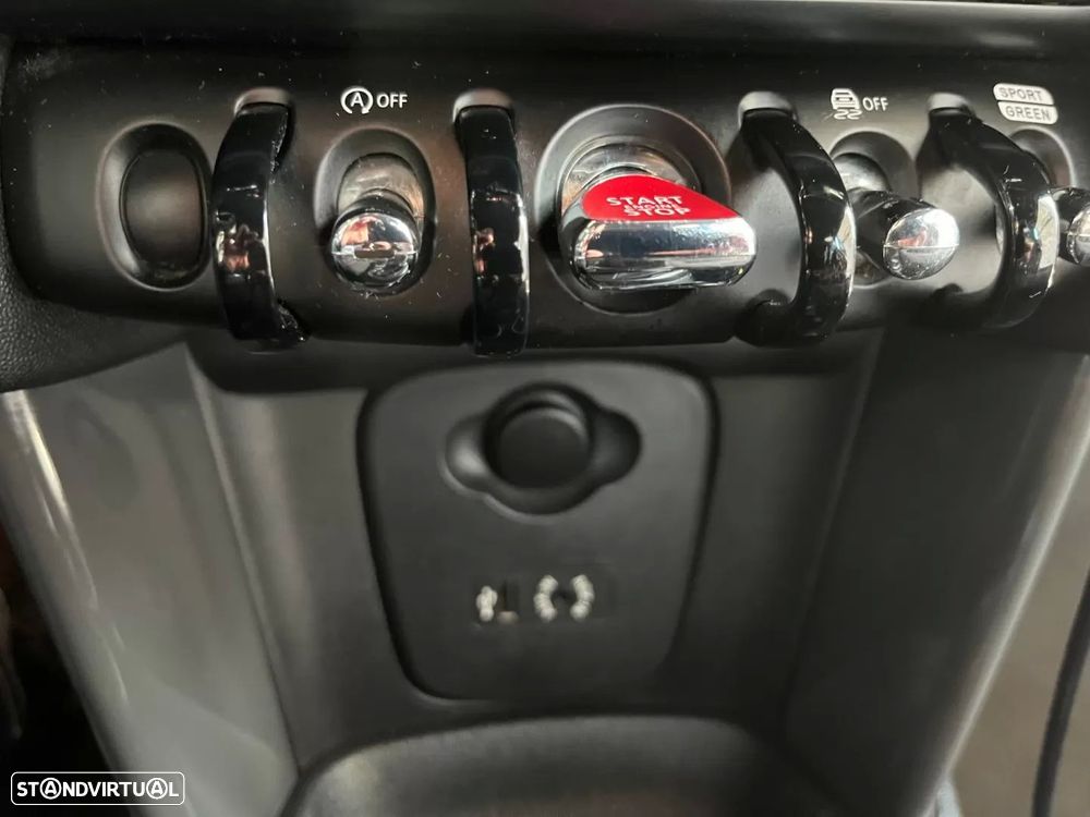 MINI Cabrio One - 26