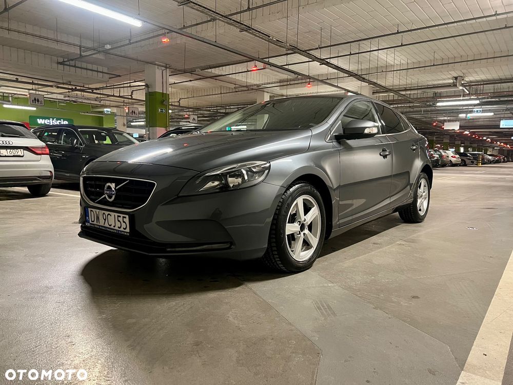 Volvo V40 D3 Kinetic - 2