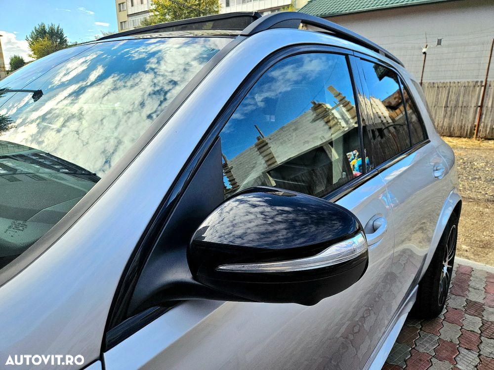 Mercedes-Benz GLE 300 d 4MATIC 9G-TRONIC AMG Line - 25