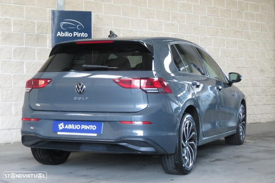 VW Golf 1.0 TSI Life - 4