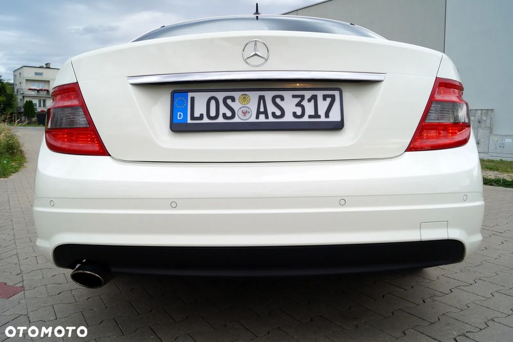 Mercedes-Benz Klasa C - 12