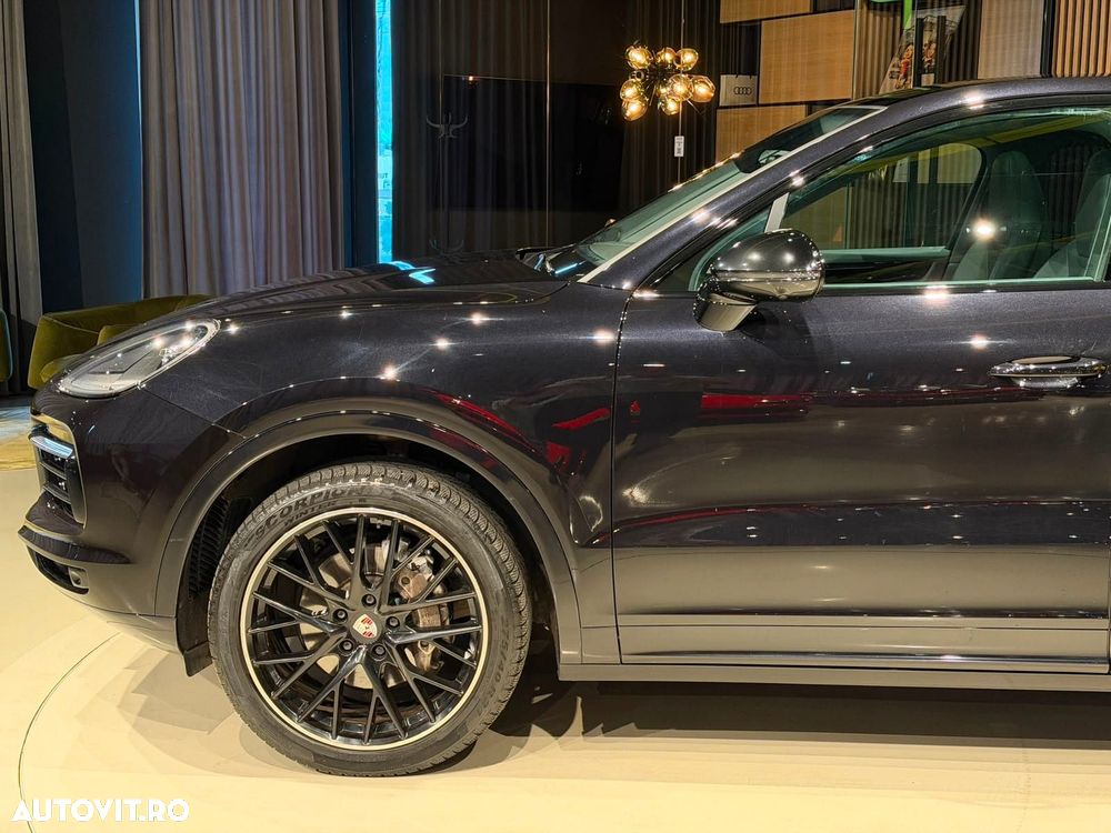 Porsche Cayenne Coupe - 20