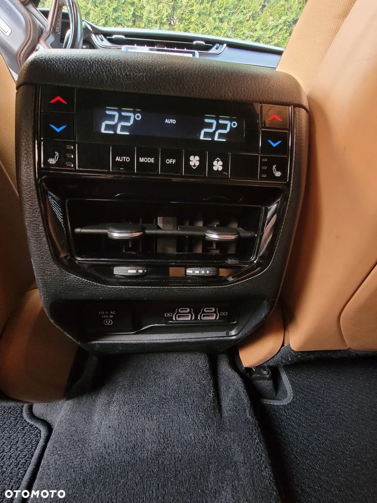 Jeep Grand Cherokee 3.6 V6 Pentastar 4WD Automatik Summit - 41