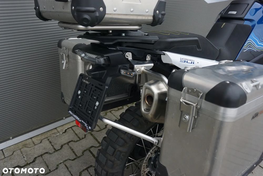 Husqvarna Norden - 12