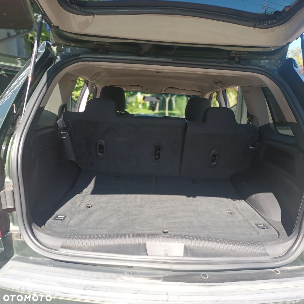 Jeep Grand Cherokee - 11