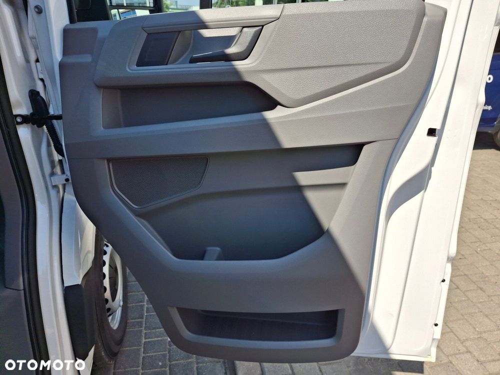 Volkswagen Crafter - 28