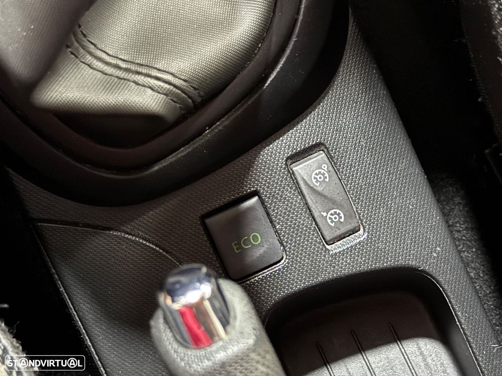 Renault Captur 0.9 TCE Exclusive - 9
