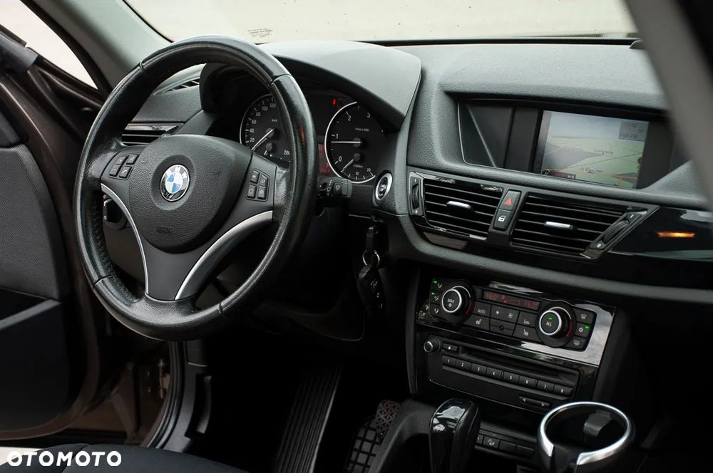 BMW X1 - 25