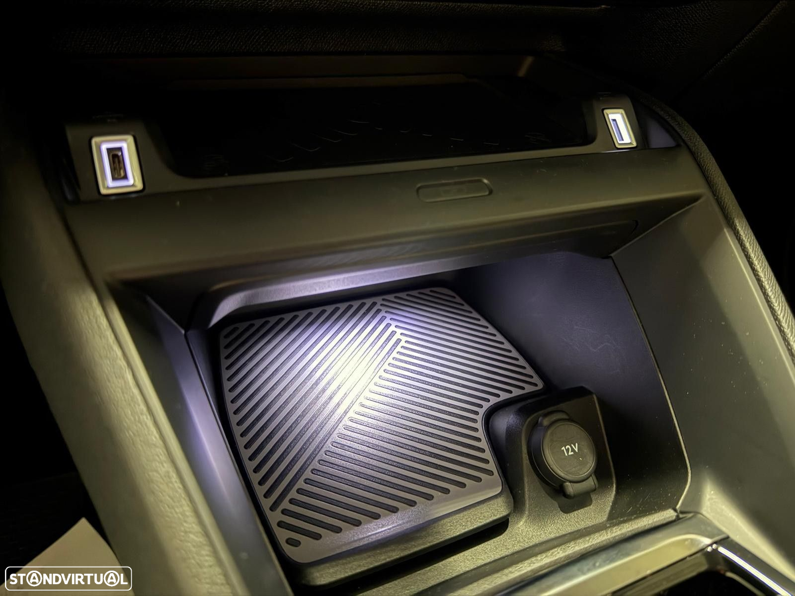 Citroën C4 1.2 PureTech Shine Pack EAT8 - 31